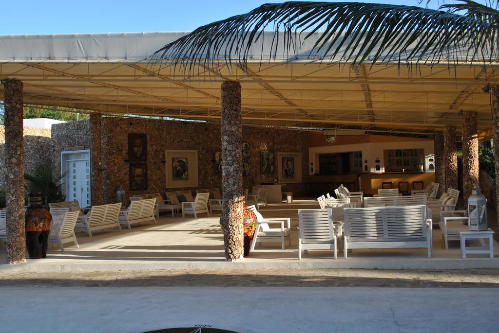 Kola Beach Resort Mambrui Экстерьер фото